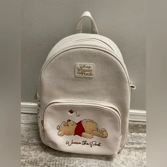 NWt Winnie the Pooh weekender bag, backpack and phone crossbody bag - Picture 9 of 12